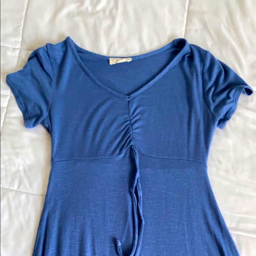 blue dress